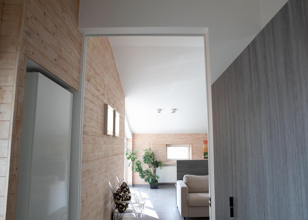 Landelijk Vakantiehuis In Diksmuide Met Een Tuin En Vijver ภายนอก รูปภาพ