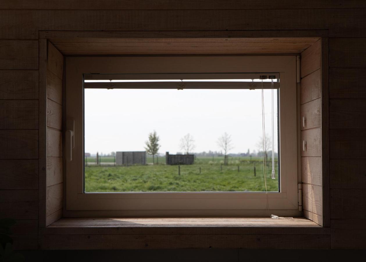 Landelijk Vakantiehuis In Diksmuide Met Een Tuin En Vijver ภายนอก รูปภาพ